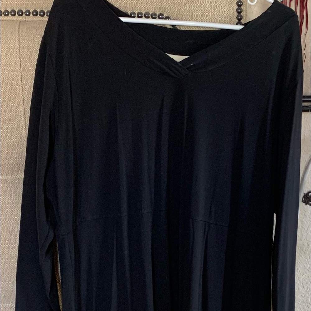 Black tunic dress